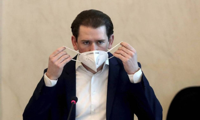 Κουρτς: «Σε πάρα πολύ καλό δρόμο» οι διαπραγματεύσεις για το ρωσικό εμβόλιο Sputnik V