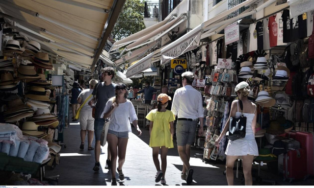 Καιρός Πάσχα: Καύσωνας και αφρικανική σκόνη την Κυριακή του Πάσχα