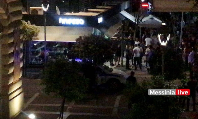 Lockdown - Καλαμάτα: Ένταση μεταξύ νεαρών και αστυνομίας για το ωράριο και την συνάθροιση ατόμων