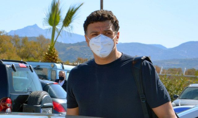 Κικίλιας: Ευχές και ένα μεγάλο «ευχαριστώ» στους υγειονομικούς