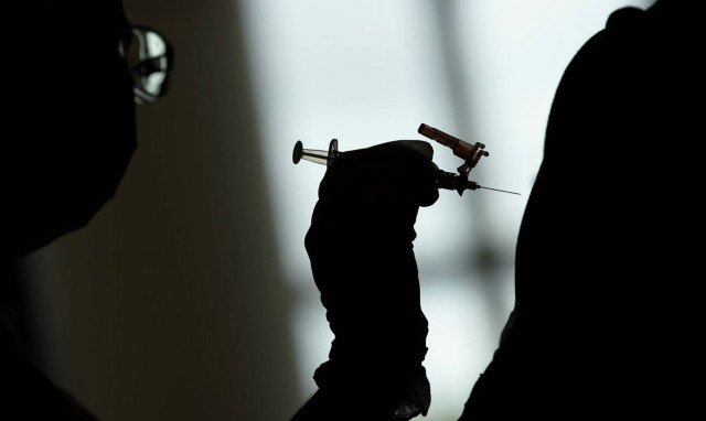 ΠΟΥ: Εγκρίθηκε η επείγουσα χρήση του εμβολίου της Moderna κατά της Covid-19