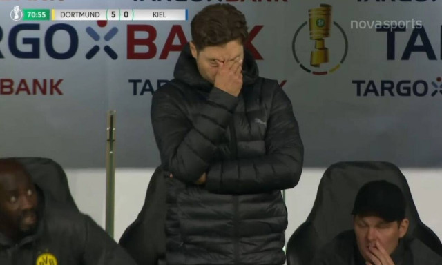 Τραυματισμός-σοκ: Του γύρισε το γόνατο - Δεν άντεχε να βλέπει ο προπονητής (video)