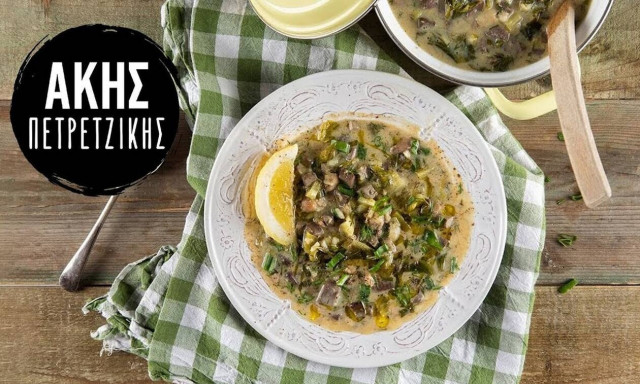 Μαγειρίτσα: Πεντανόστιμη συνταγή από τον Άκη Πετρετζίκη