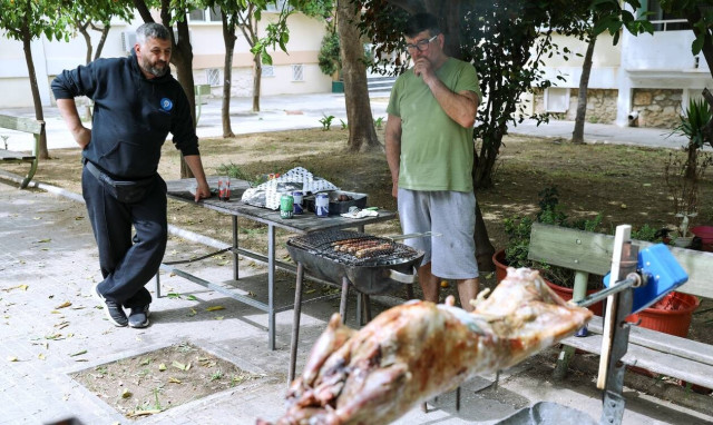 Easter Sunday reminders for travel, family gatherings, curfew