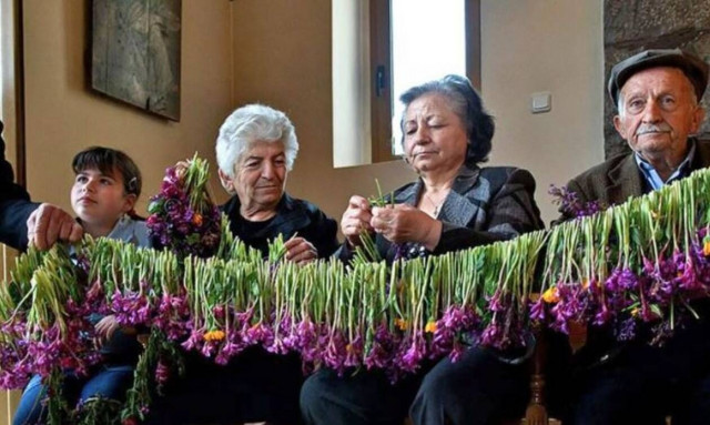 10+1 φωτογραφίες για τα όμορφα που ζούμε το Πάσχα στην Κρήτη