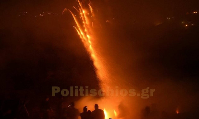 Χίος: Εντυπωσιακό θέαμα στον ουρανό του Βροντάδου από τον ρουκετοπόλεμο