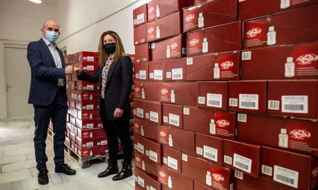 Το Lifebuoy προσέφερε 200.000 προϊόντα για τα χέρια που χρειάζονται τη στήριξή μας