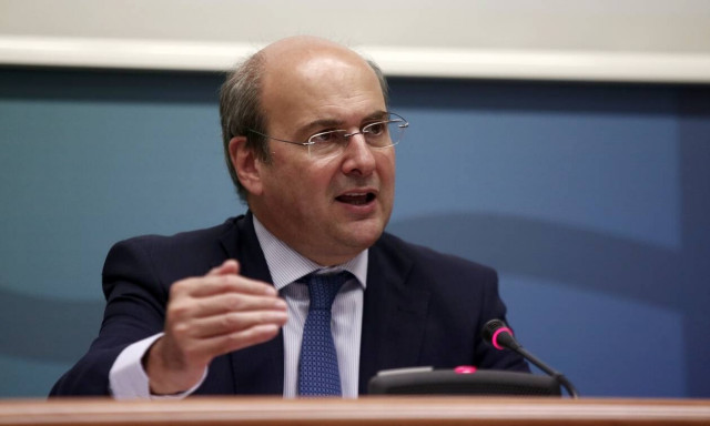 Κωστής Χατζηδάκης στο Newsbomb.gr: Το 8ωρο είναι εγγυημένο, θα υπάρχει ρητή αναφορά στο νομοσχέδιο