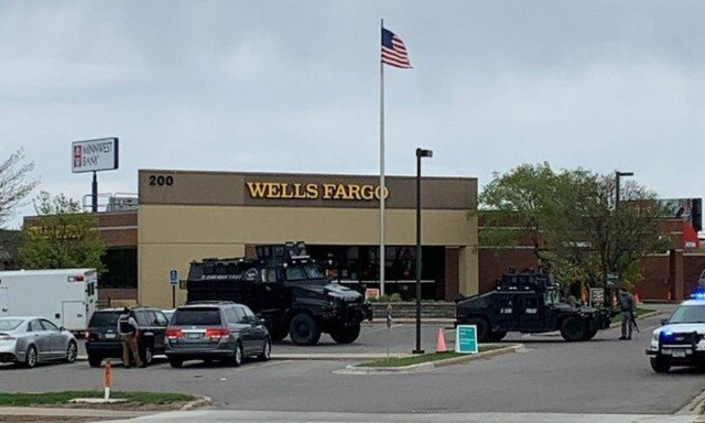 ΗΠΑ: Σε εξέλιξη ένοπλη ληστεία με ομήρους σε τράπεζα της Μινεσότα