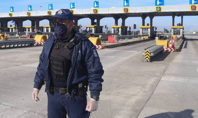 Γεραπετρίτης: «Όλοι θα ταξιδεύουν από νομό σε νομό, ακόμη και όσοι δεν έχουν εμβολιαστεί»