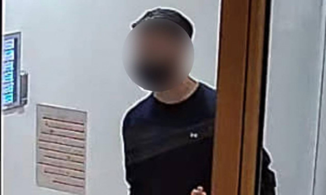 Τρόμος στη Νέα Σμύρνη: «Έβγαλε το μόριό του καθώς ερχόταν προς τα εμένα» (video)