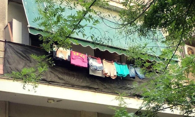 Θεσσαλονίκη: Ανήλικοι έκλεβαν σπίτια με πρόσχημα τα… ρούχα στο μπαλκόνι