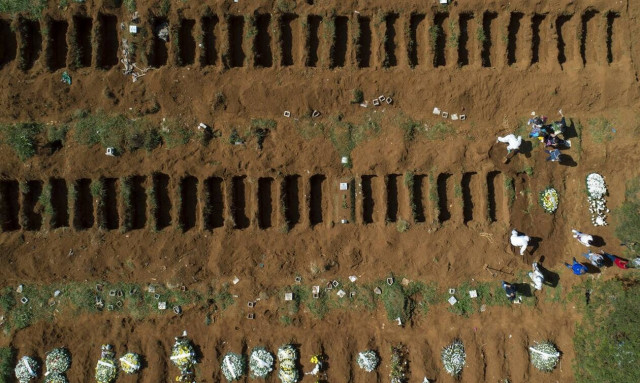 Κορονοϊός – Βραζιλία: 2.165 νέοι θάνατοι και επιπλέον 78.886 κρούσματα σε 24 ώρες