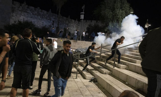 Στους 169 οι τραυματίες από συγκρούσεις Παλαιστινίων και Ισραηλινών στην Ιερουσαλήμ