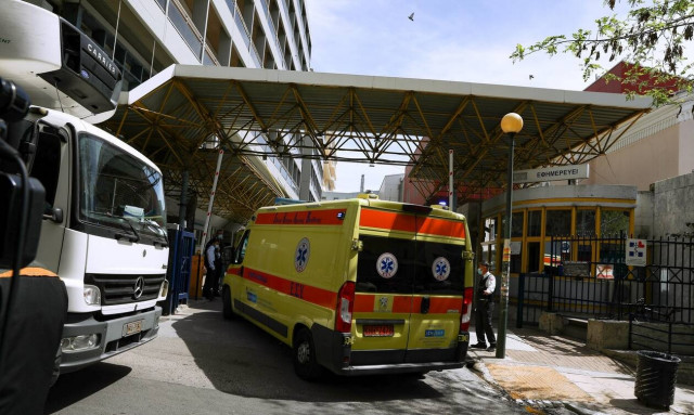 Greece registers 1,428 new coronavirus infections on Sunday, 51 deaths; 728 on ventilators