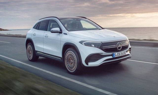 Μercedes EQA: Δύο νέες, τετρακίνητες και πιο ισχυρές εκδόσεις