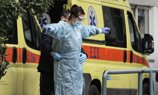 Κρούσματα σήμερα: 3.197 νέα ανακοίνωσε ο ΕΟΔΥ - 52 θάνατοι σε 24 ώρες, στους 732 οι διασωληνωμένοι