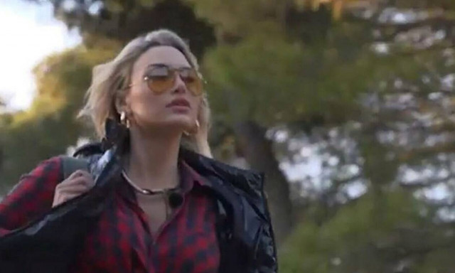 Η Φάρμα: Το μπάνιο της Αλεξάνδρας Παναγιώταρου «τρέλανε» τους πάντες (video)