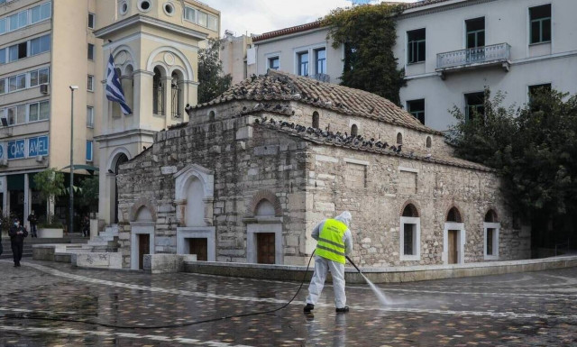 Κορονοϊός: «Καμπανάκι» από Ιωαννίδη - «Σωστά ανοίγουμε, αλλά το επιδημικό κύμα είναι εδώ»