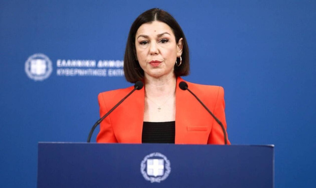 Peloni: 'The country can't stay closed forever'