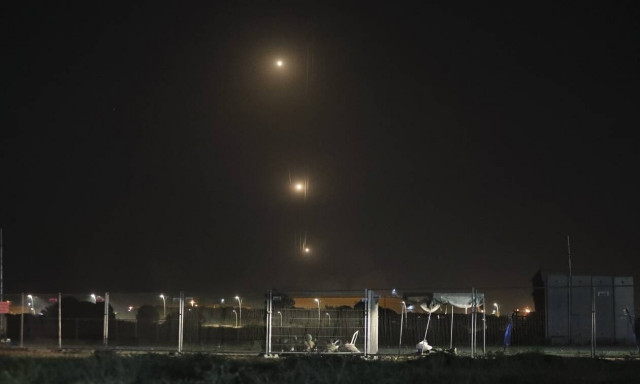 Επίθεση με ρουκέτες από τη Γάζα στο Τελ Αβίβ: Τρίτη Ισραηλινή νεκρή στη σύγκρουση Ισραήλ- Χαμάς