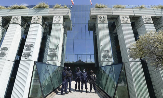 Πολωνία: Εκκενώθηκε το κτίριο του Ανώτατου Δικαστηρίου μετά απο απειλή για βόμβα