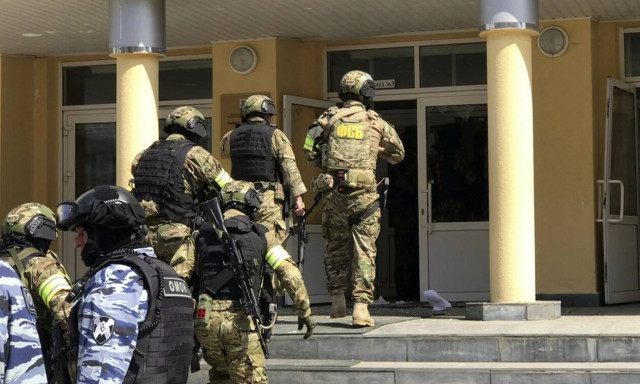 Μακελειό σε σχολείο στη Ρωσία: Τουλάχιστον 9 οι νεκροί- 19χρονος ο δράστης