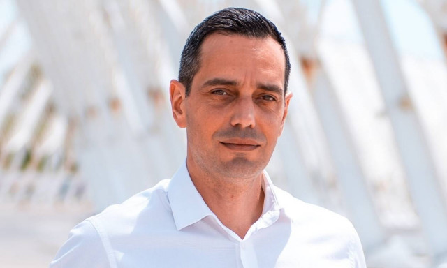 Διδακτορικό στην υποκρισία