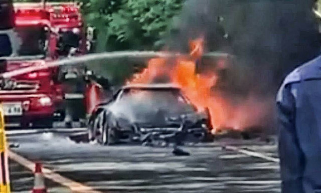 Ολική καταστροφή μιας πολύτιμης Ferrari F40 στην Ιαπωνία