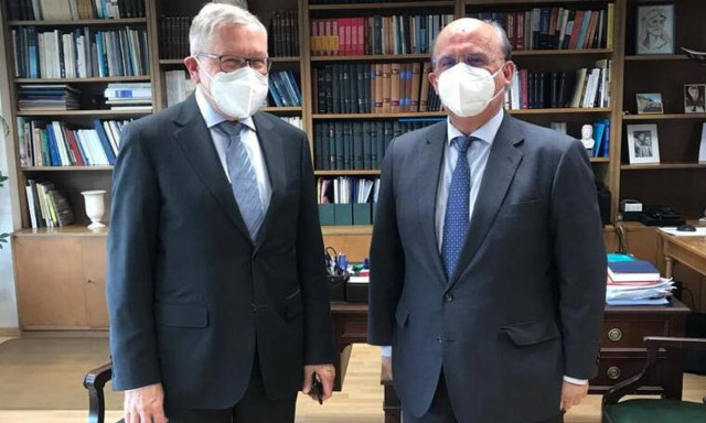 Η μείωση των κόκκινων δανείων στο επίκεντρο της συνάντησης Ζαββού - Ρέγκλινγκ