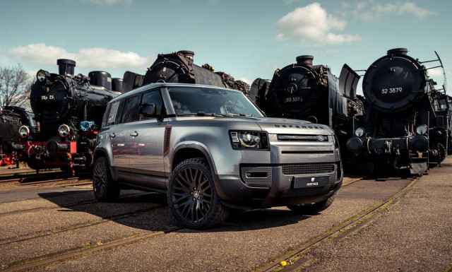 Κάποιοι πληρώνουν για να δείχνει το αυτοκίνητό τους σκουριασμένο