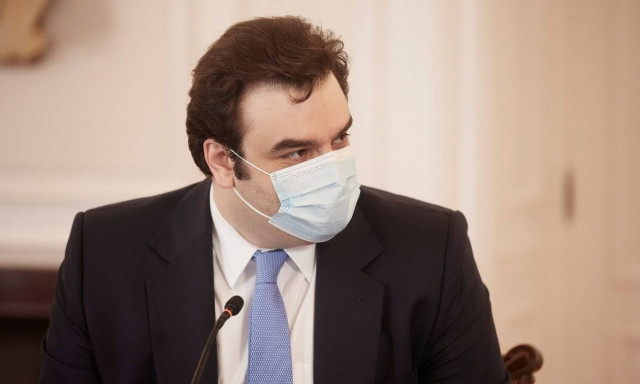 Επέκταση της άυλη συνταγογράφησης και στη φυσικοθεραπεία συζήτησαν ΠΣΦ - Πιερρακάκης