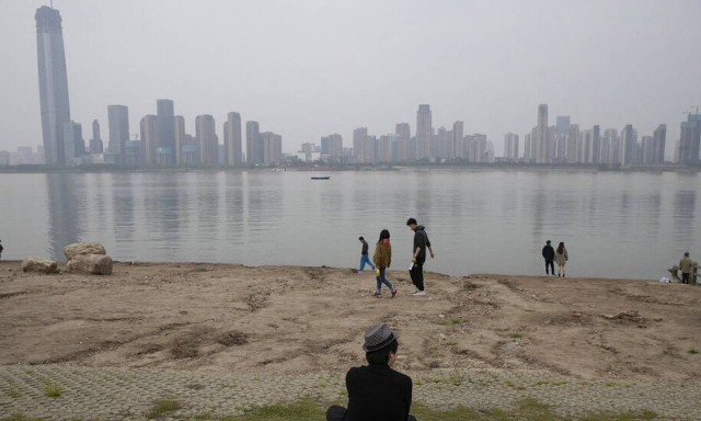 Ανεμοστρόβιλος έπληξε την Ουχάν - Ένας νεκρός και πάνω από 60 τραυματίες