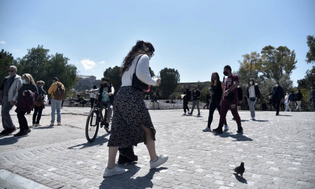 Άρση lockdown: Αυτός είναι ο οδικός χάρτης των αλλαγών μέχρι τον Σεπτέμβριο