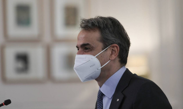 Κυβέρνηση: Η βελτίωση στα επιδημιολογικά δεδομένα, το καμπανάκι και οι εκτιμήσεις για ανάκαμψη