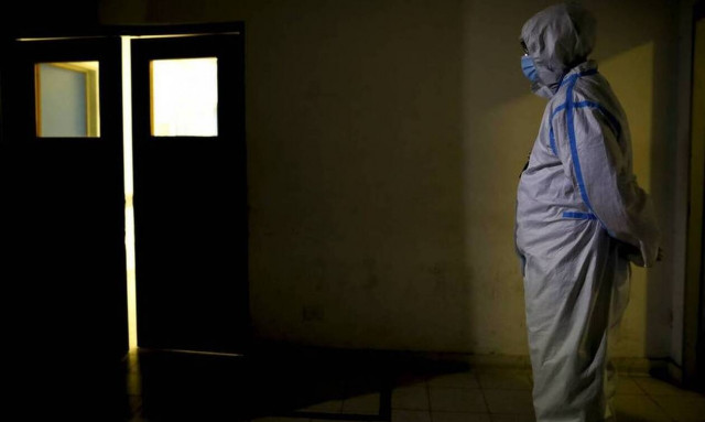 Κορονοϊός: Προσοχή! Δείτε τις συνέπειες που οδηγούν στον θάνατο