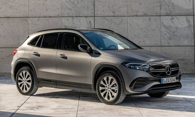 Mercedes: Δείτε πόσο κοστίζουν οι τετρακίνητες, ηλεκτρικές EQA