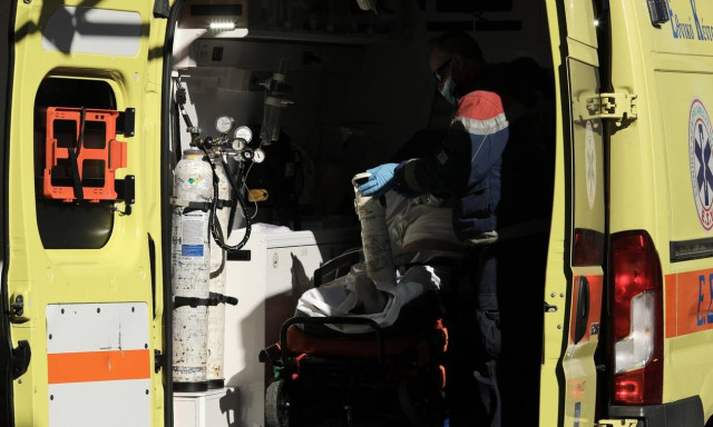 Greece confirms 1,262 new coronavirus infections on Sunday, 50 deaths; 656 in ICUs