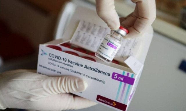 Διοικητής ΠΑΓΝΗ: Συνδέεται με το εμβόλιο της Astrazeneca η θρόμβωση του 35χρονου