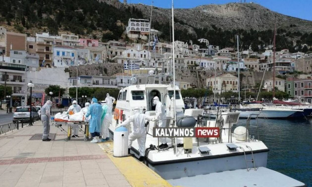 Κορονοϊός: Έκτακτη μεταφορά ασθενούς από την Κάλυμνο στη Σάμο (vid)