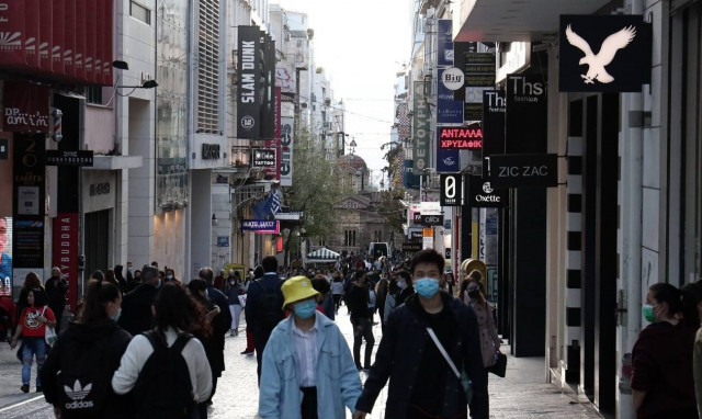 Κορονοϊός: Ανησυχεί η χαλάρωση – H «παγίδα» και το σχέδιο για τοπικά lockdown