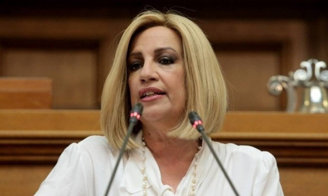 Επίκαιρη ερώτηση Γεννηματά στον πρωθυπουργό για το «άνοιγμα» του τουρισμού