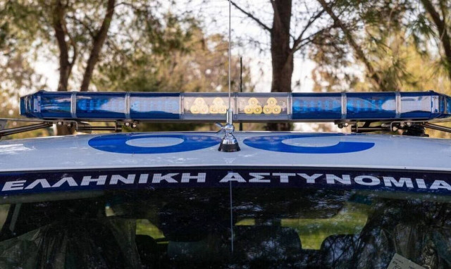 Έλεγχοι για την άρση του lockdown: 11 συλλήψεις και υψηλά πρόστιμα σε καφέ, εστιατόρια την Κυριακή