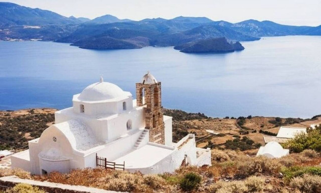 «Μάγεψε» τους bloggers η Μήλος