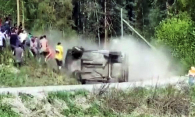 Το χάρο με τα μάτια τους είδαν θεατές σε αγώνα ράλι στην Ρωσία