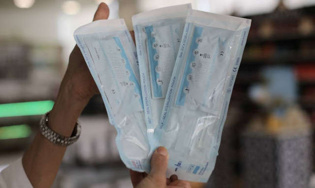 Self test: Πότε θα τα προμηθευτούν οι μαθητές – Τι λέει στο Newsbomb.gr ο ΓΓ του υπουργείου Παιδείας