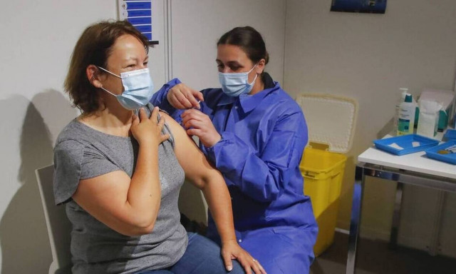 Αντιπρόεδρος ΕΟΔΥ: Πόσο διαρκεί η ανοσία - «Γρίφος» η λεγόμενη «αθηναϊκή» μετάλλαξη