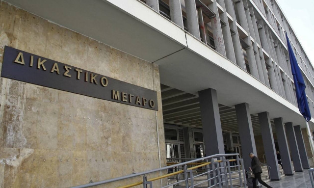 Θεσσαλονίκη: Ελεύθερος με όρους ο 24χρονος που κατηγορείται ότι εξανάγκασε 16χρονη σε ασέλγεια