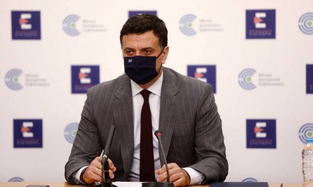 Κορονoϊός: Live η ενημέρωση από τον Βασίλη Κικίλια για τις εξέλιξη της πανδημίας