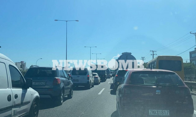 Κίνηση ΤΩΡΑ: Μποτιλιάρισμα στην κάθοδο του Κηφισού - Ποια σημεία να αποφύγετε